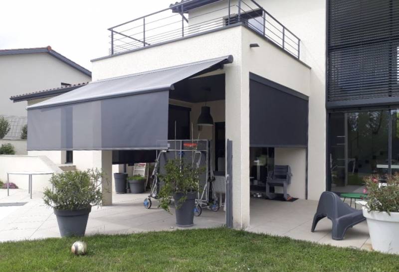 Store banne d'extérieur sur mesure