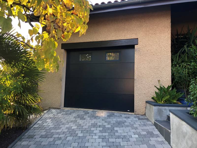Porte de garage sectionnelle