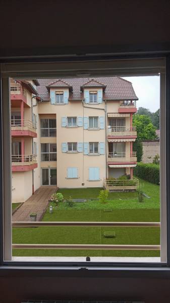 L'installation d’une moustiquaire enroulable à Morestel