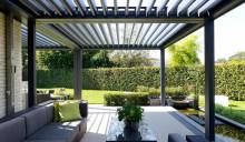 Pergola en aluminium à lames orientables à Lyon