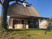 Installation pergola sur mesure pour une maison atypique en région lyonnaise