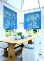 Pose de stores vénitiens d'intérieurs sur mesure à Lyon