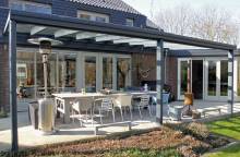 Pergola toit en verre avec options sur mesure à Lyon